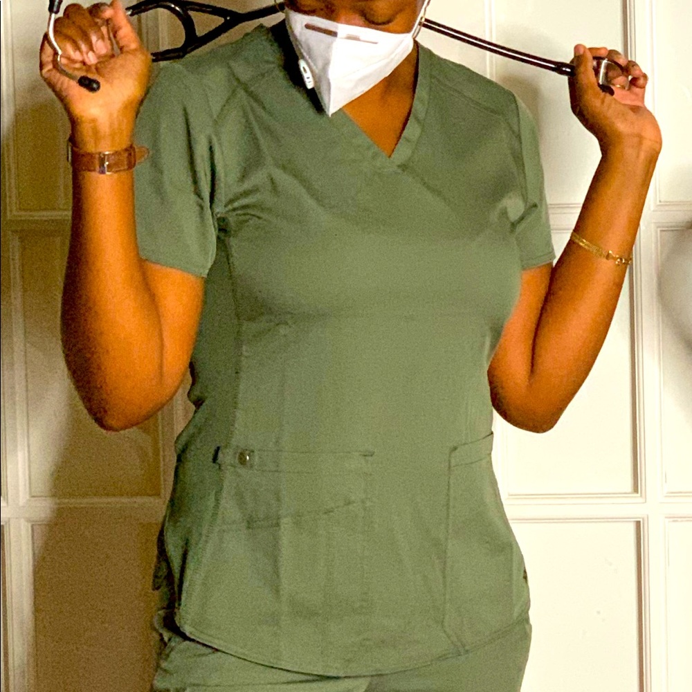 NWT Szs 2X or 3X Olive Med Couture Top